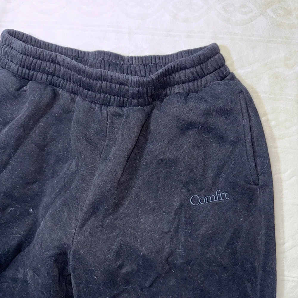 Comfrt Signature Straight Leg Sweatpants